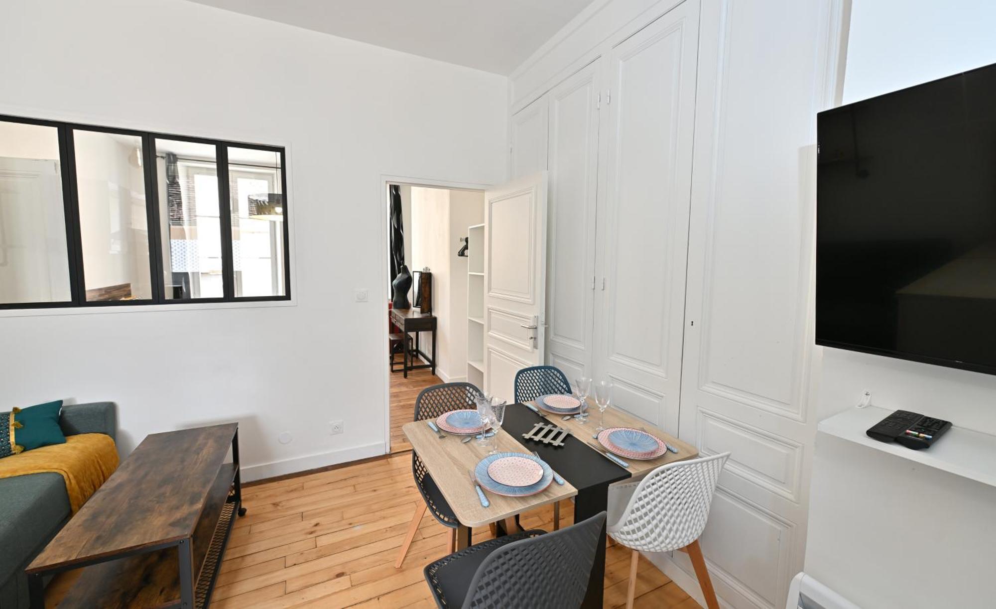 3 Appartements Premium Au Pied De La Cathedrale - Hypercentre Sens Buitenkant foto