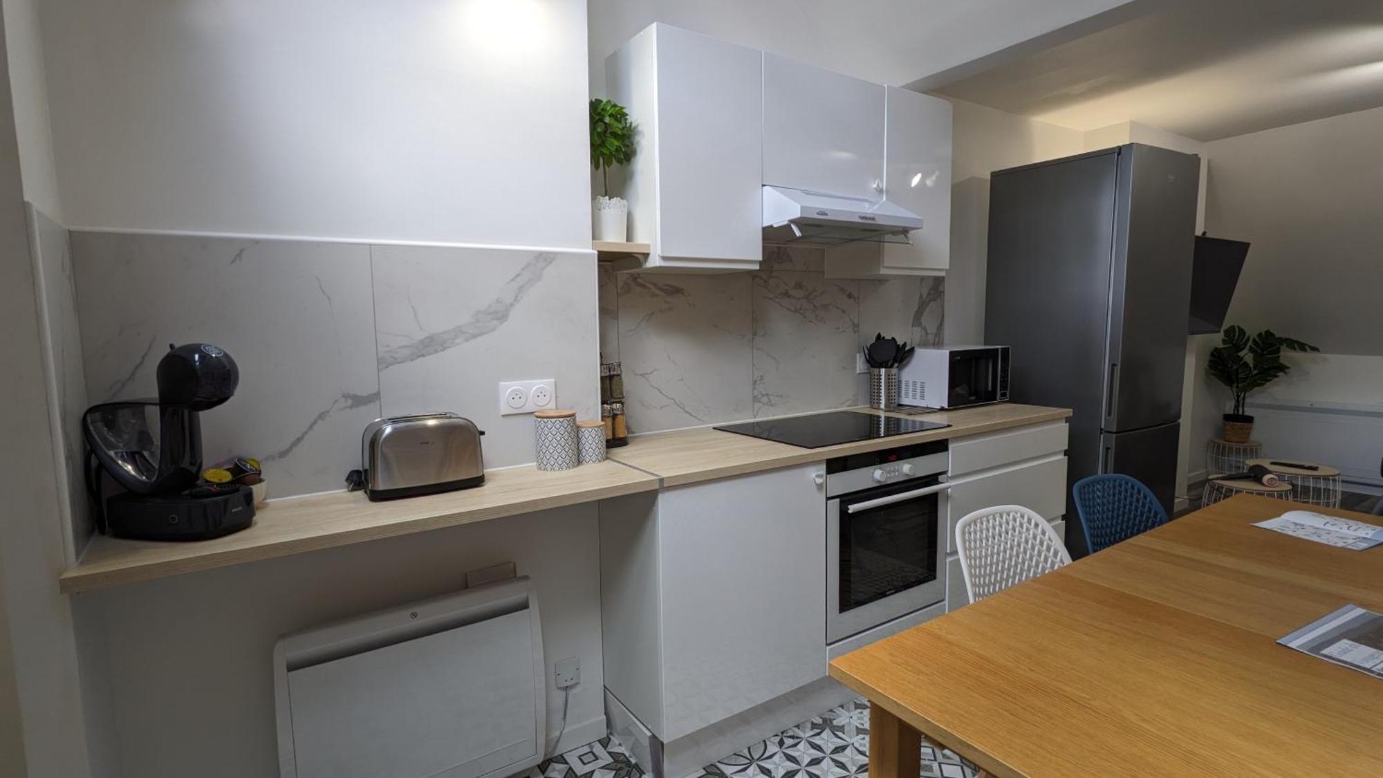 3 Appartements Premium Au Pied De La Cathedrale - Hypercentre Sens Kamer foto