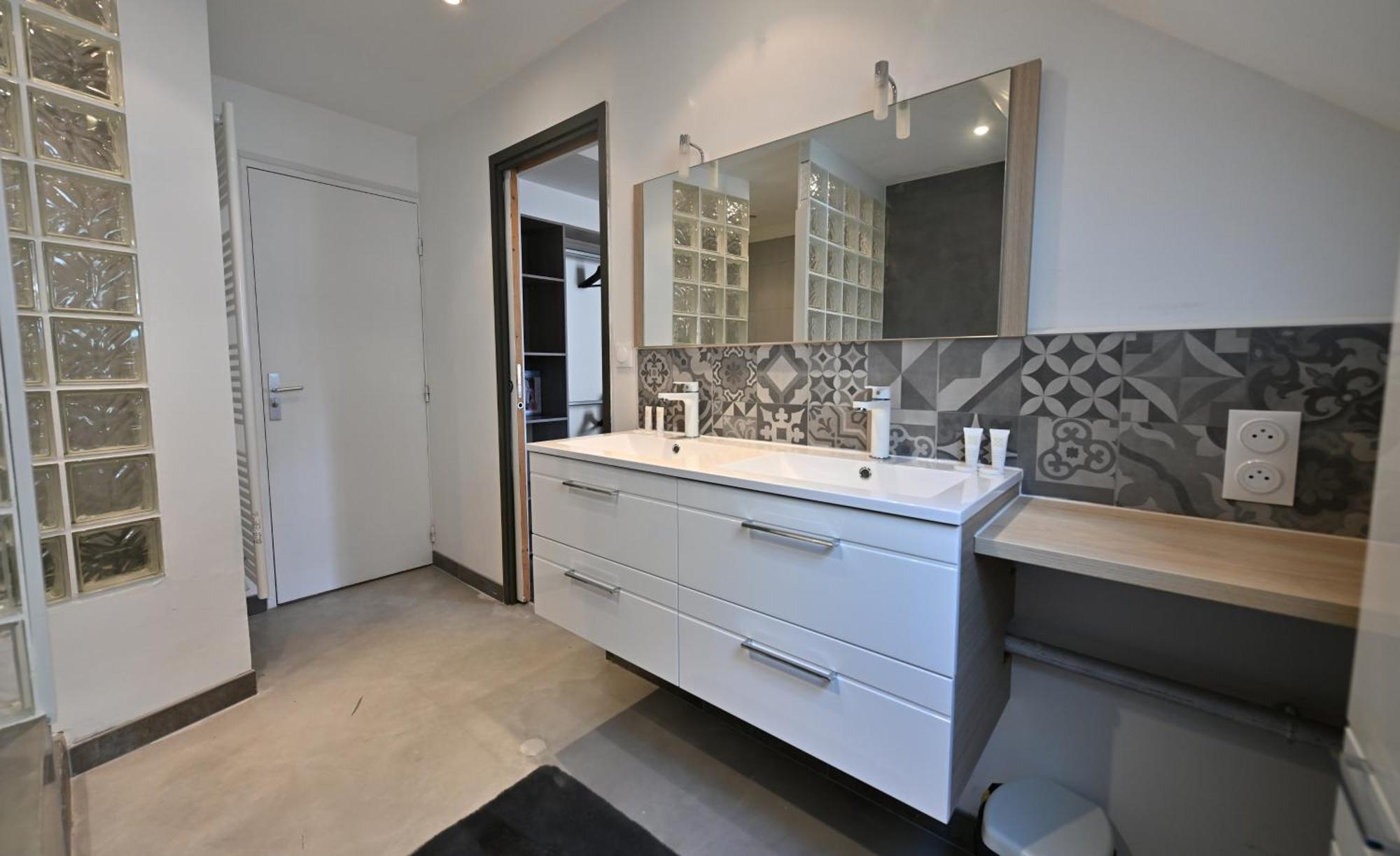 3 Appartements Premium Au Pied De La Cathedrale - Hypercentre Sens Kamer foto